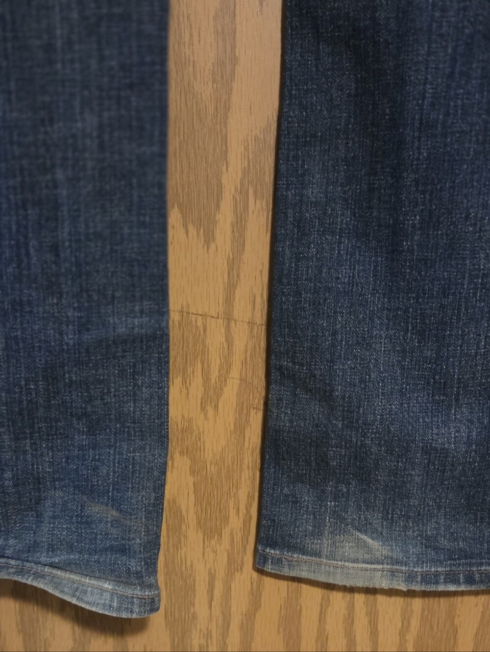 Levi’s 550 Relaxed Boot Cut Jeans - size 12 medium - Picture 3 of 3